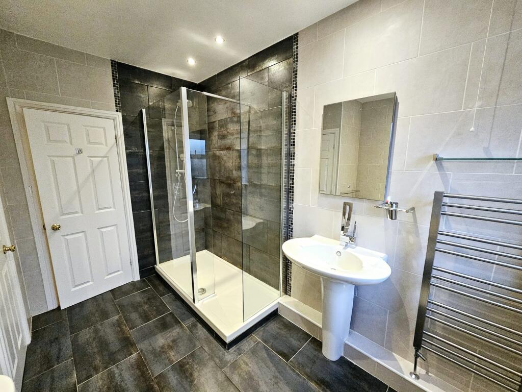 4100ca34-d21f-45c0-875a-13dd289c2c95