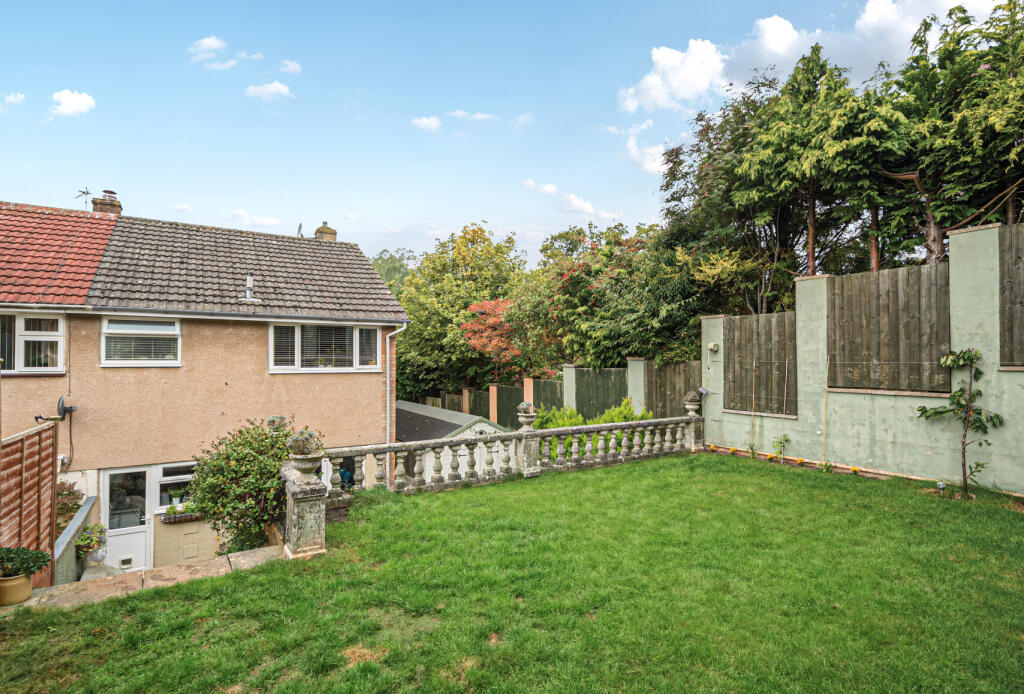 1362360-3-68de3be...