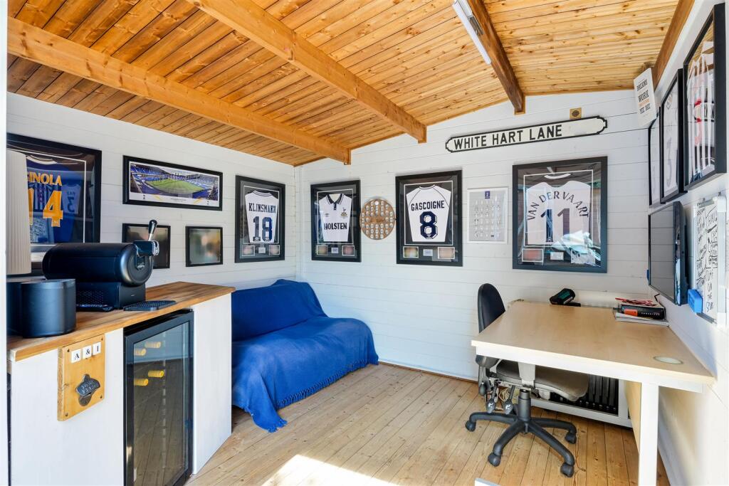 GLENFIELD ROAD, 32 (20).jpg