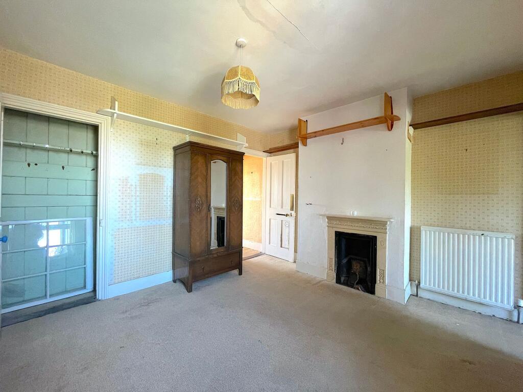 Bedroom Two (2)