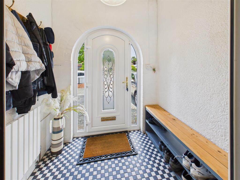 Entrance Porch