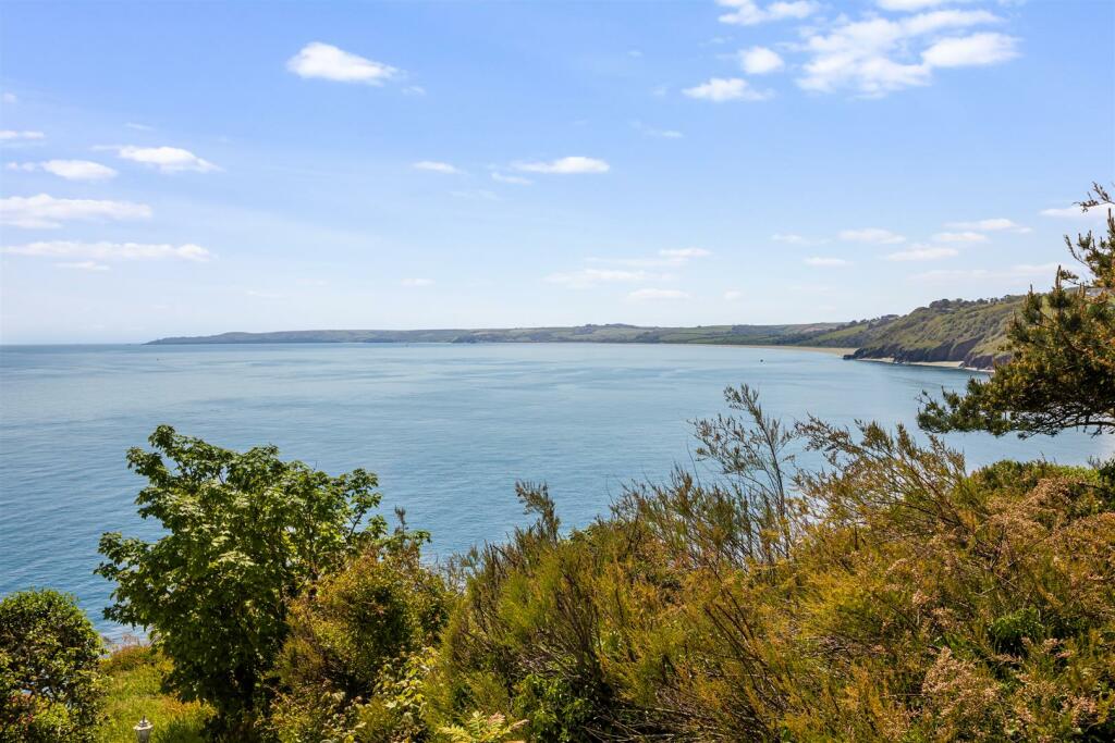 A17 - Briar Cottage Overseas Estate - 230517.jpg