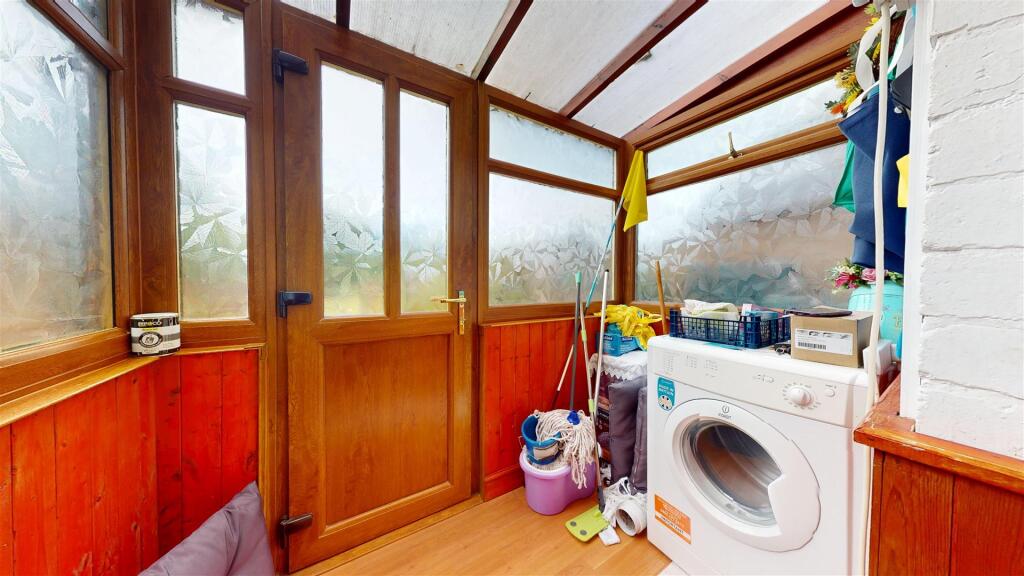 Liverpool Road Utility