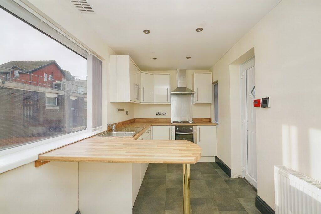 17 Garden Terrace - Kitchen