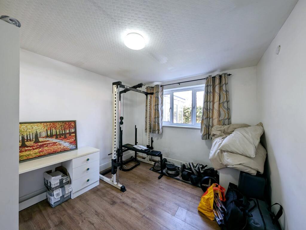 f7aac9f5-fac5-45fe-b1f9-75cd1244cf46