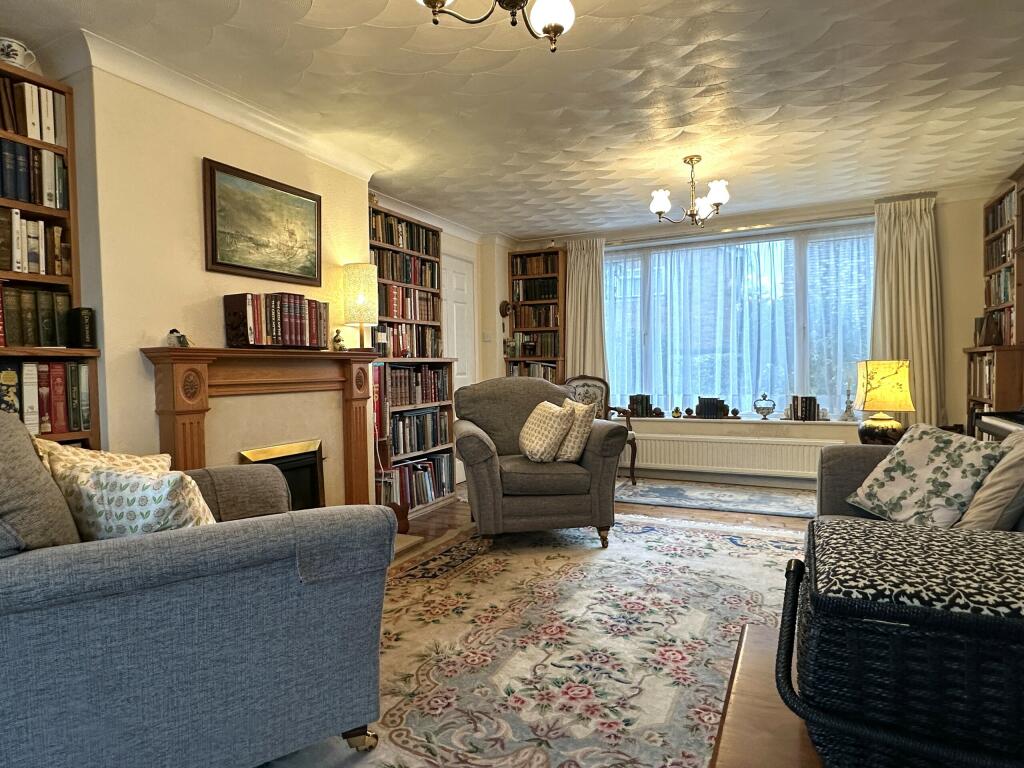 Sitting Room.JPG