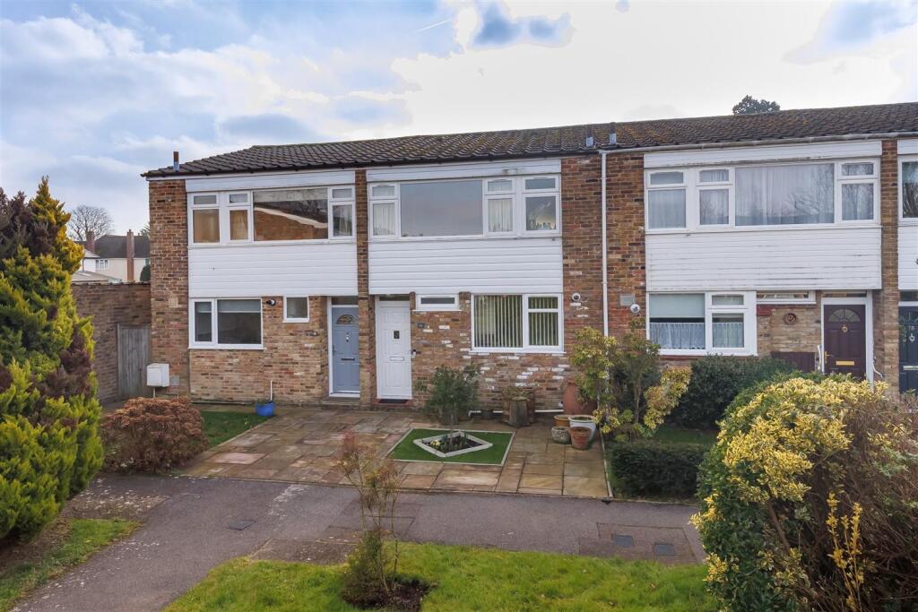 16 Highfield Gr (31).jpg