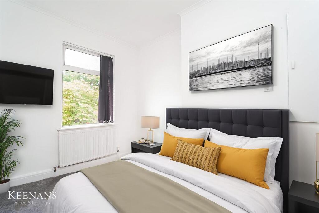 DSC00826 - Bedroom - Standard - 5-2.jpg