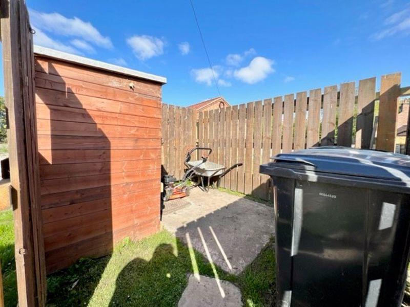 Log and bin store area 2