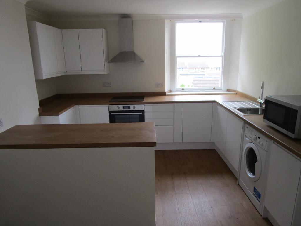 Kitchen 4