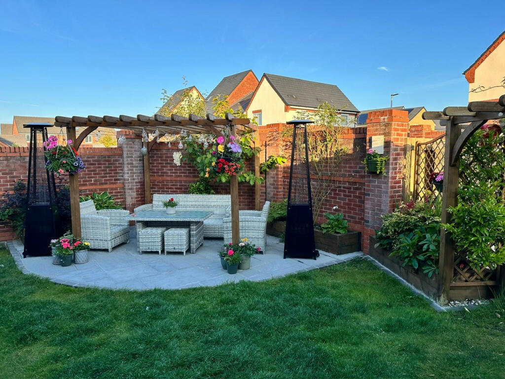 Garden Photo - Supplied by Seller