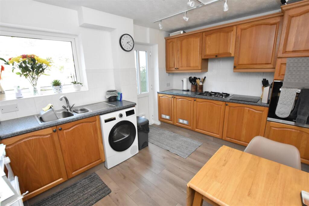 DSC_0811 - Copy (10).JPG