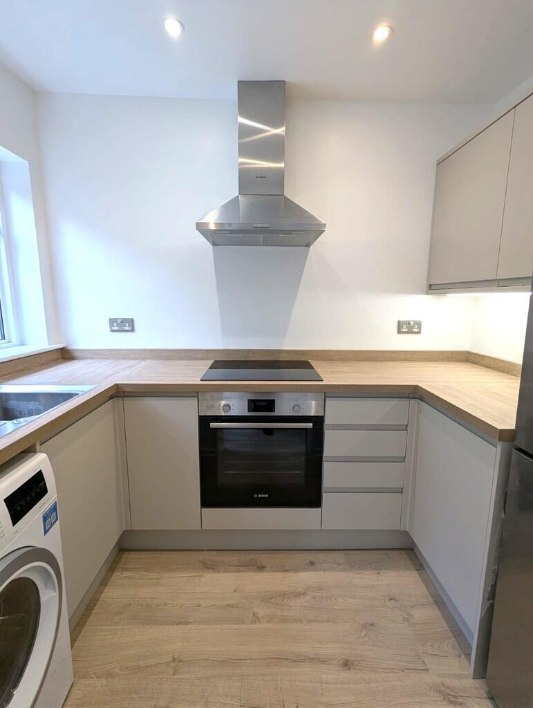 8329e8ad-fb7a-4f6...