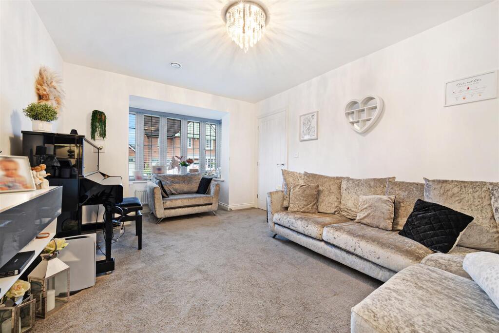 Sitting Room.jpg