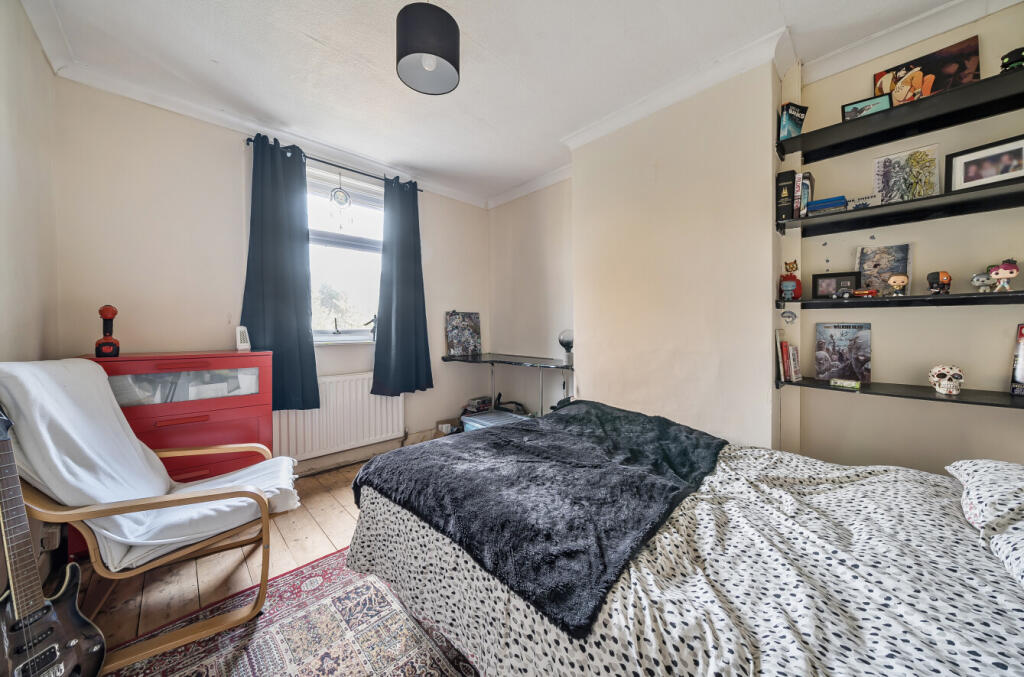 1374279-21-690cc2...