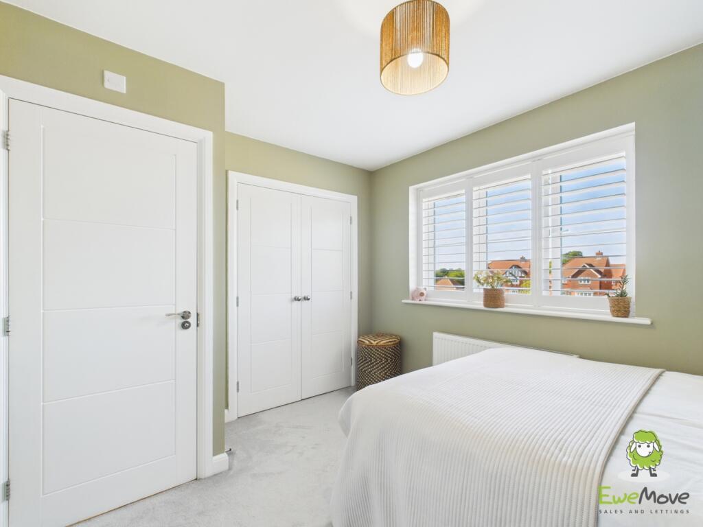 EweMove Basingstoke Church Acre Bedroom Two