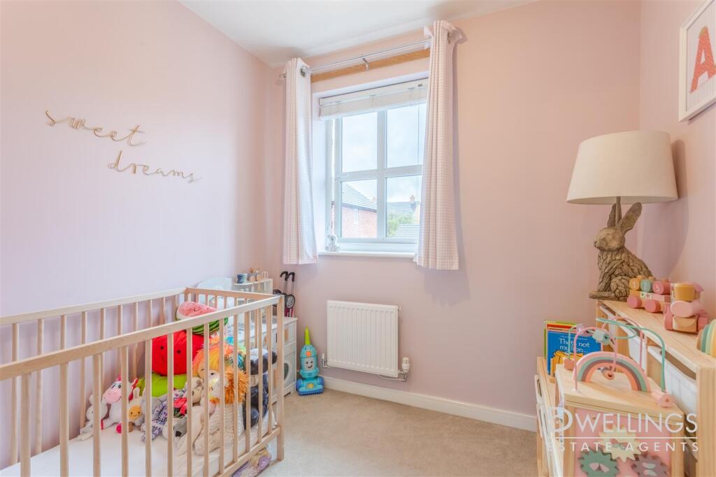 DWELEST - 19 Bishop Place, DE13 9EX-0012.jpg