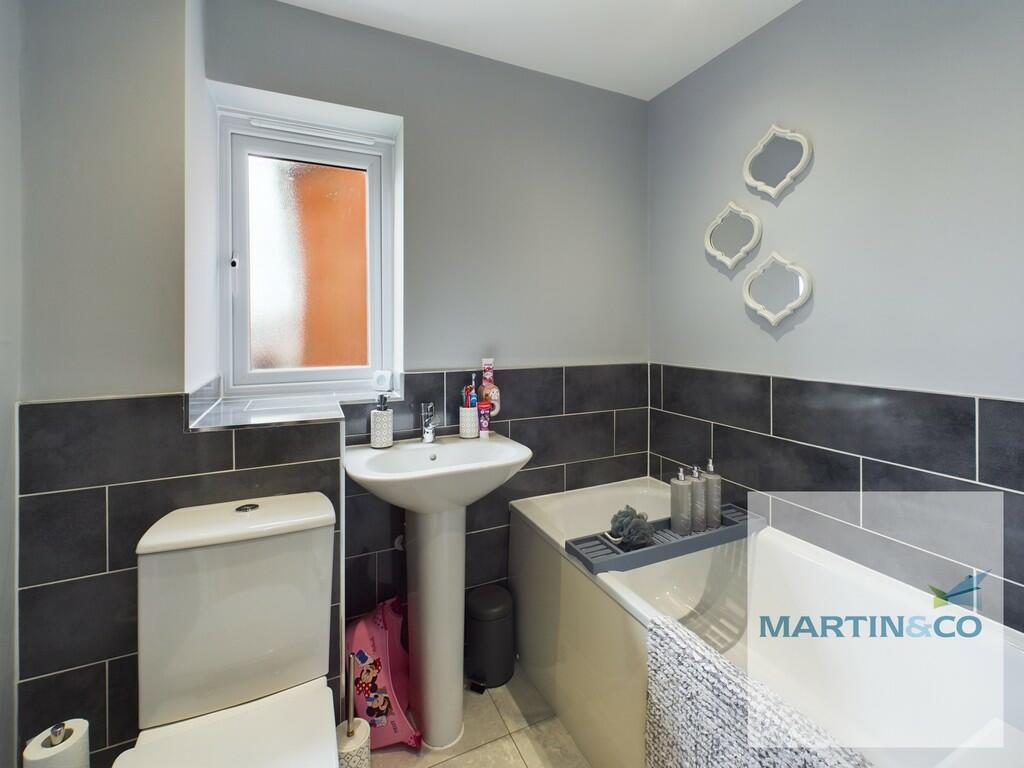 CAM03663G0-PR0027...