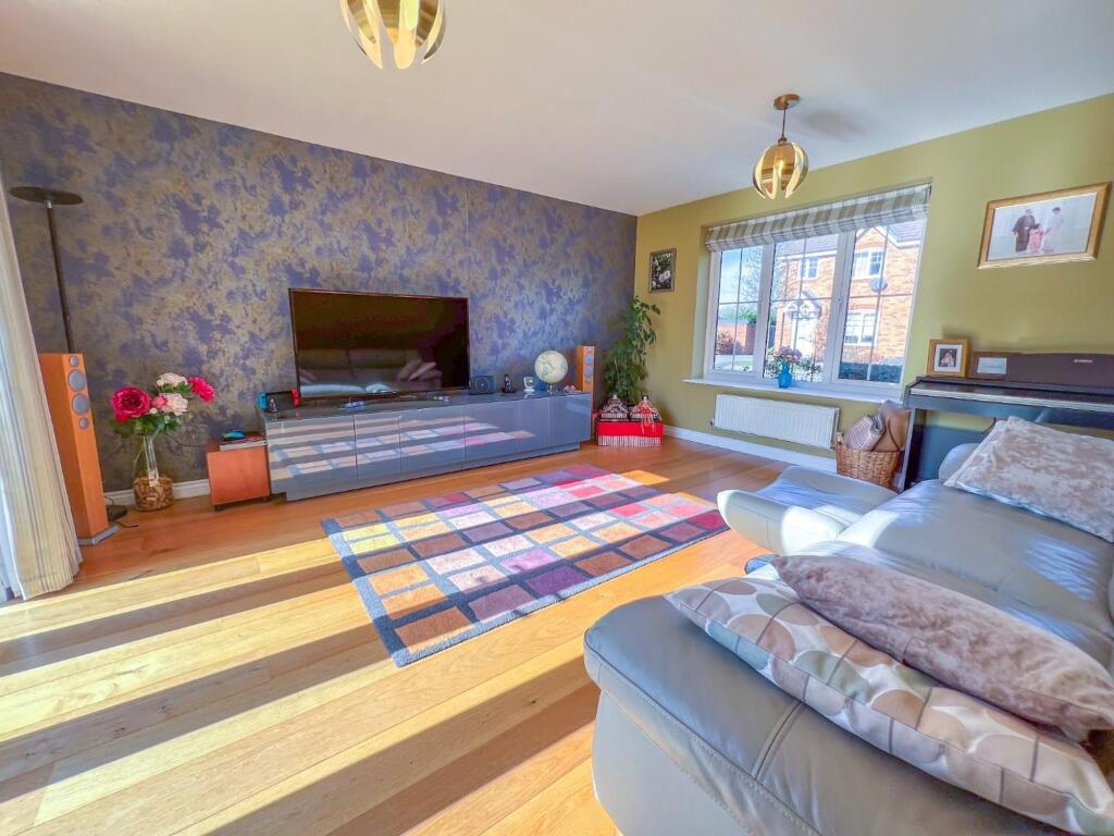 Lower Farm Way - Image-19.jpg