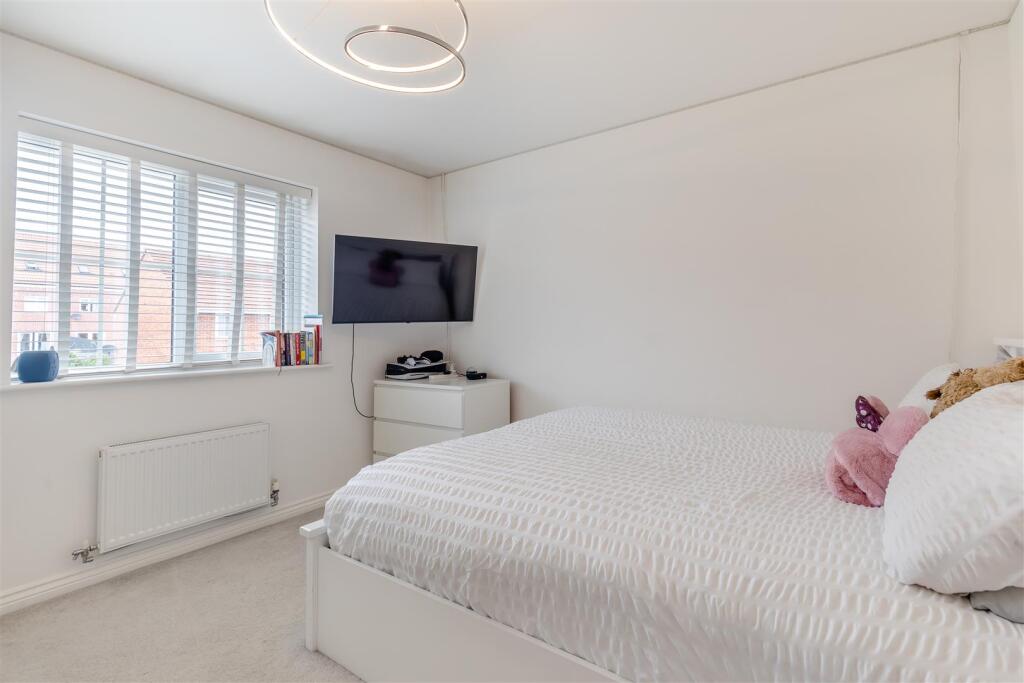 8658495-interior15.jpg