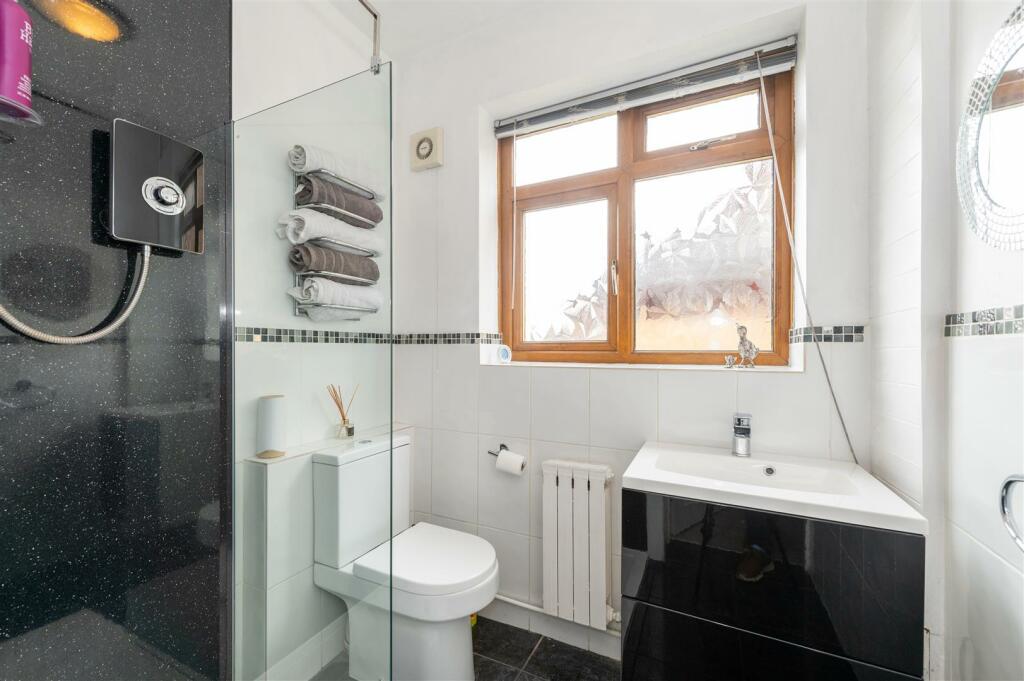 74 Habberley Road internals-8.JPG