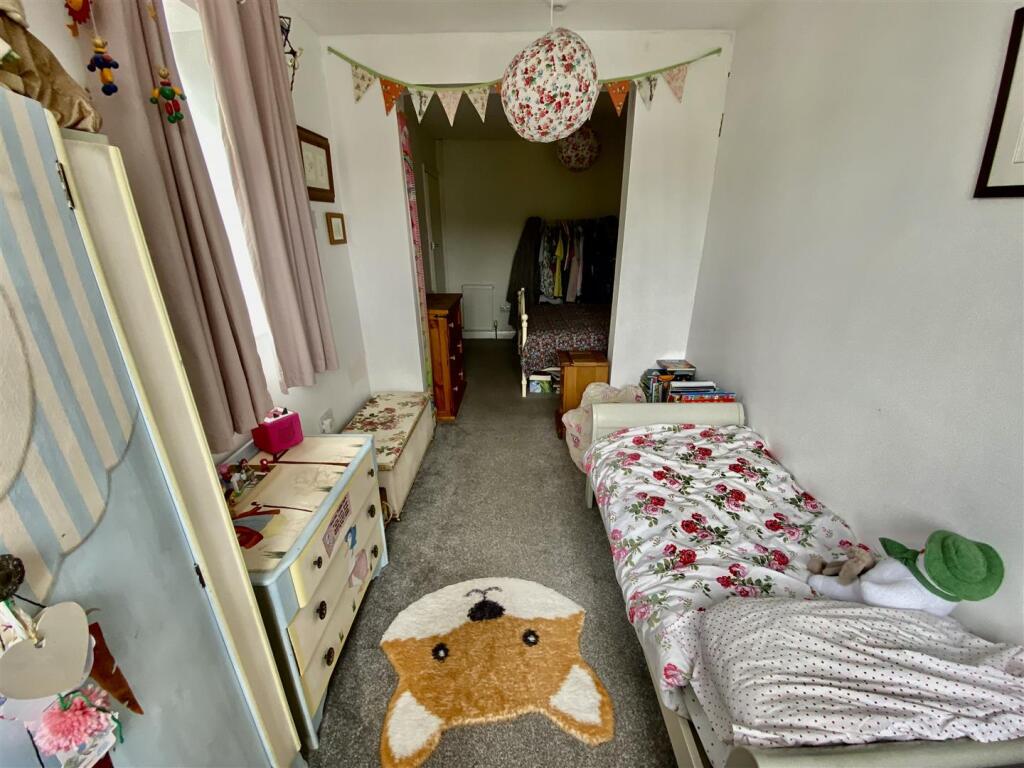 Bramleys Estate Agents - Huddersfield Road - Mirfi