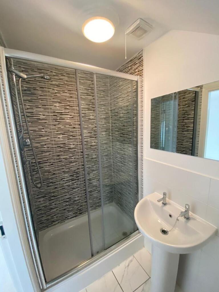 WhatsApp Image 2025-05-24 at 18.42.17.jpeg