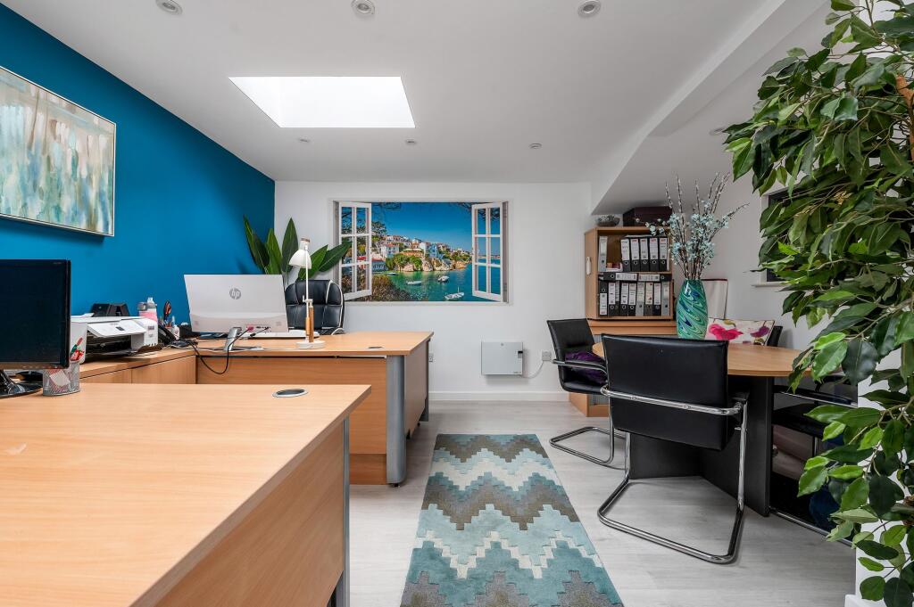 Home Office Pod