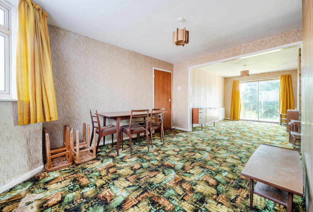 1381423-18-691ef2...