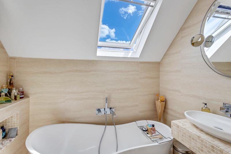 MAIN BATHROOM