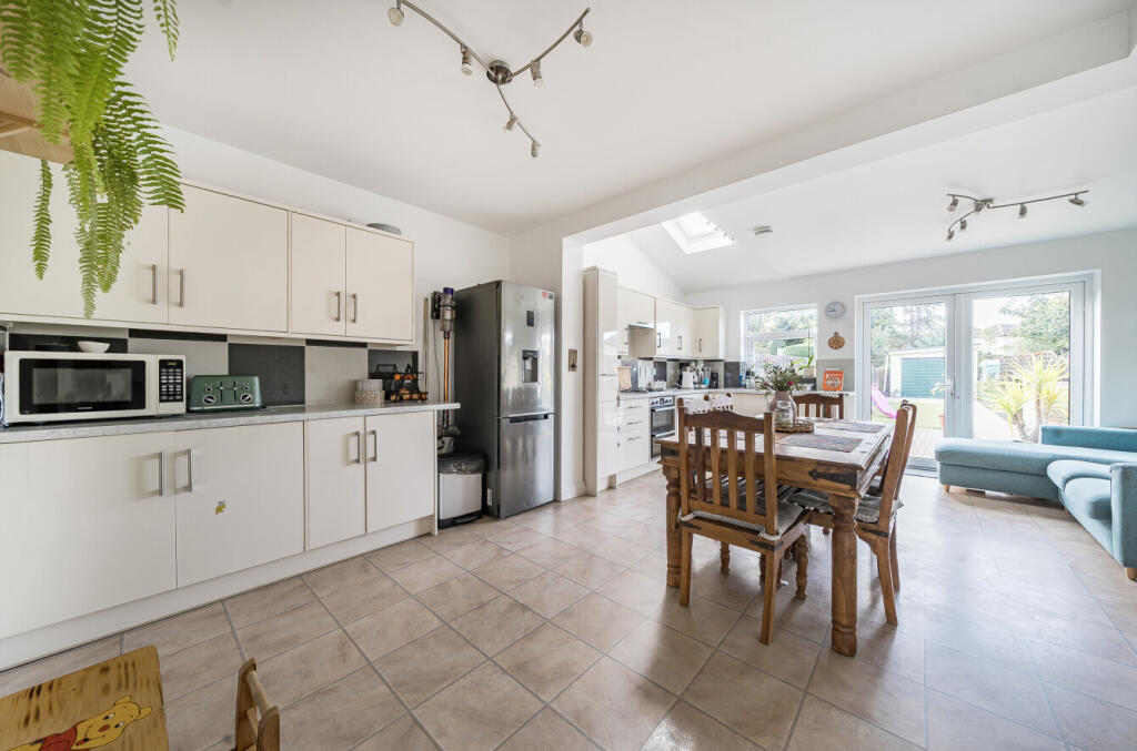 1360534-14-68e534...