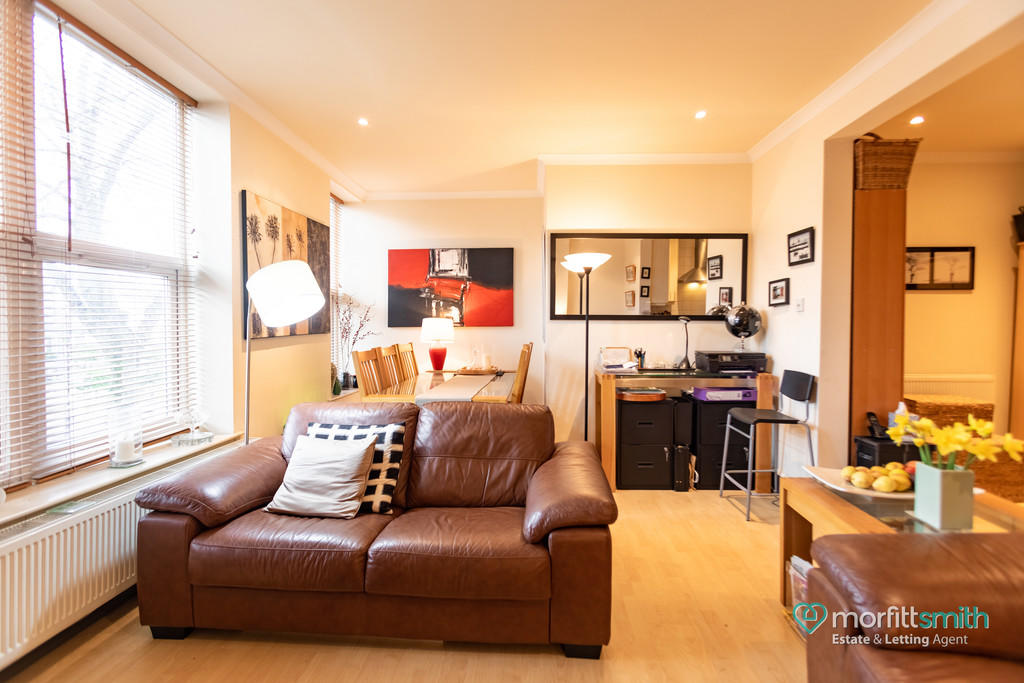 Open-Plan Living/...