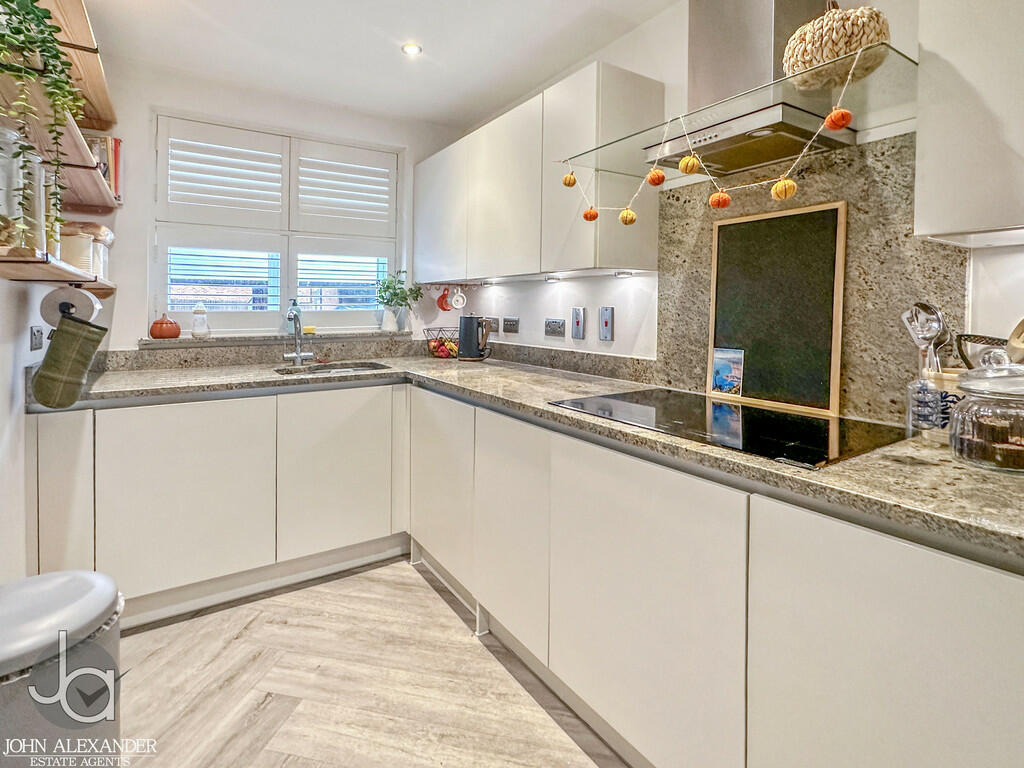 20241009_17045162...