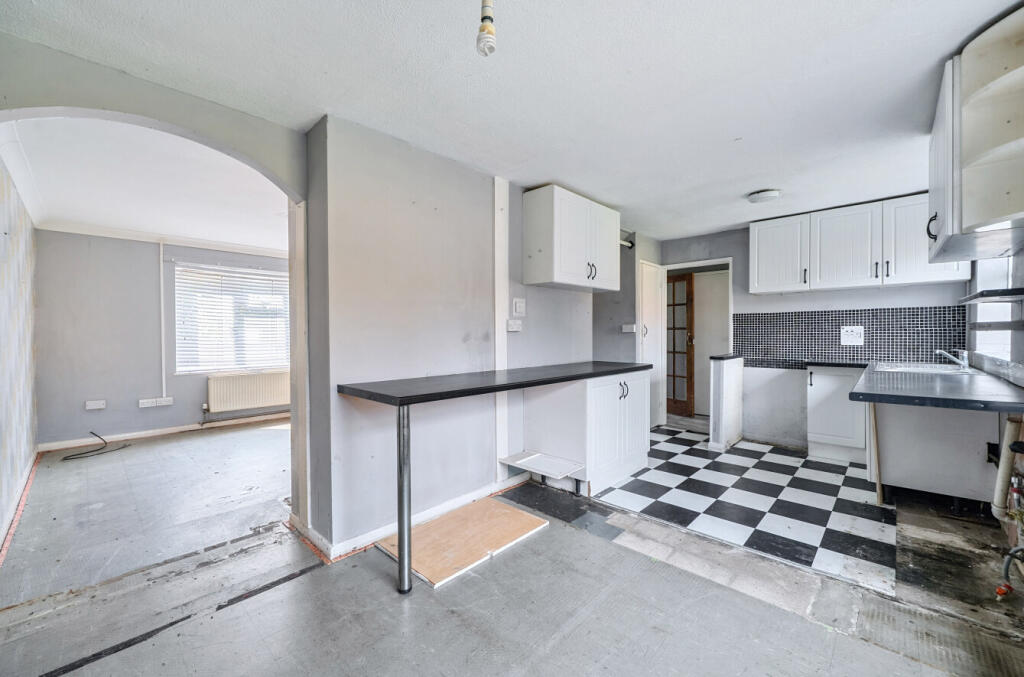 1343227-9-68a4624...