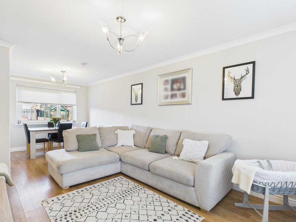 CAM05526G0-PR0060...