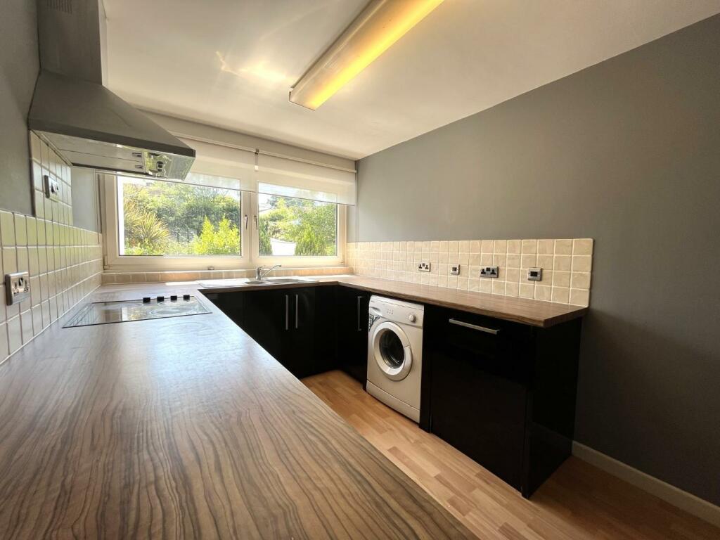 Kitchen .JPG