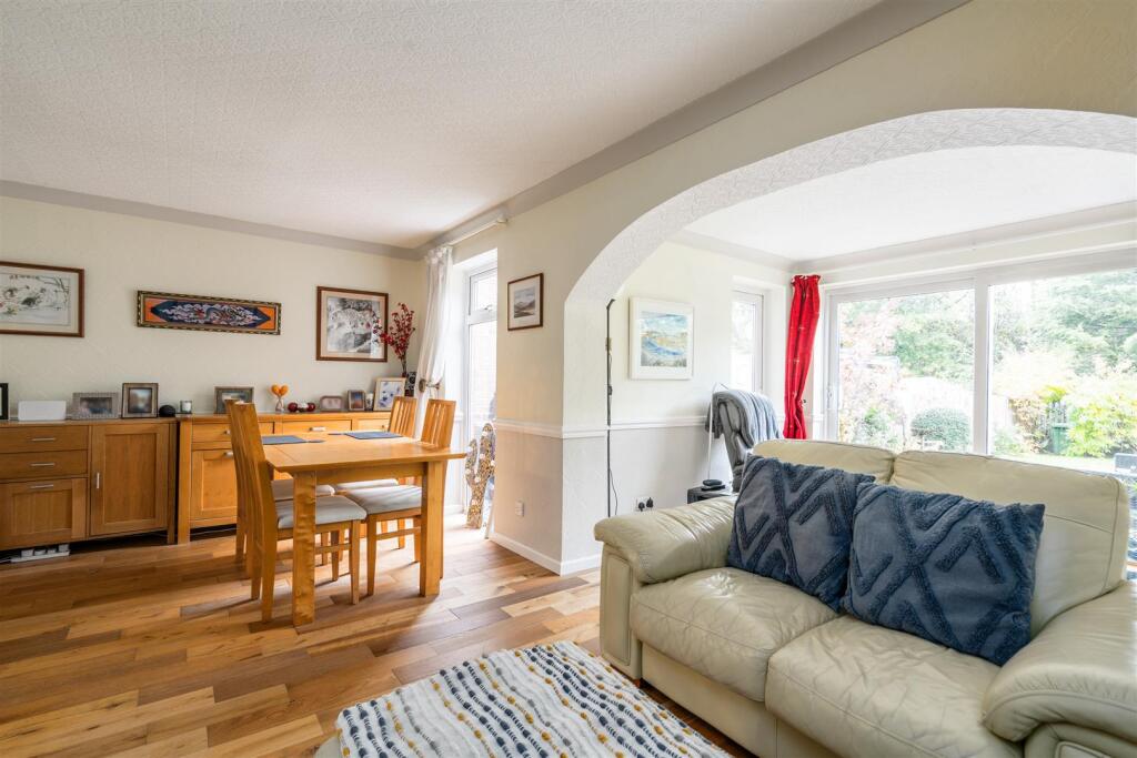 18 Milholme Green_10.jpg