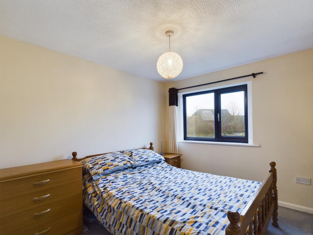 CAM01740G0-PR0329-STILL015