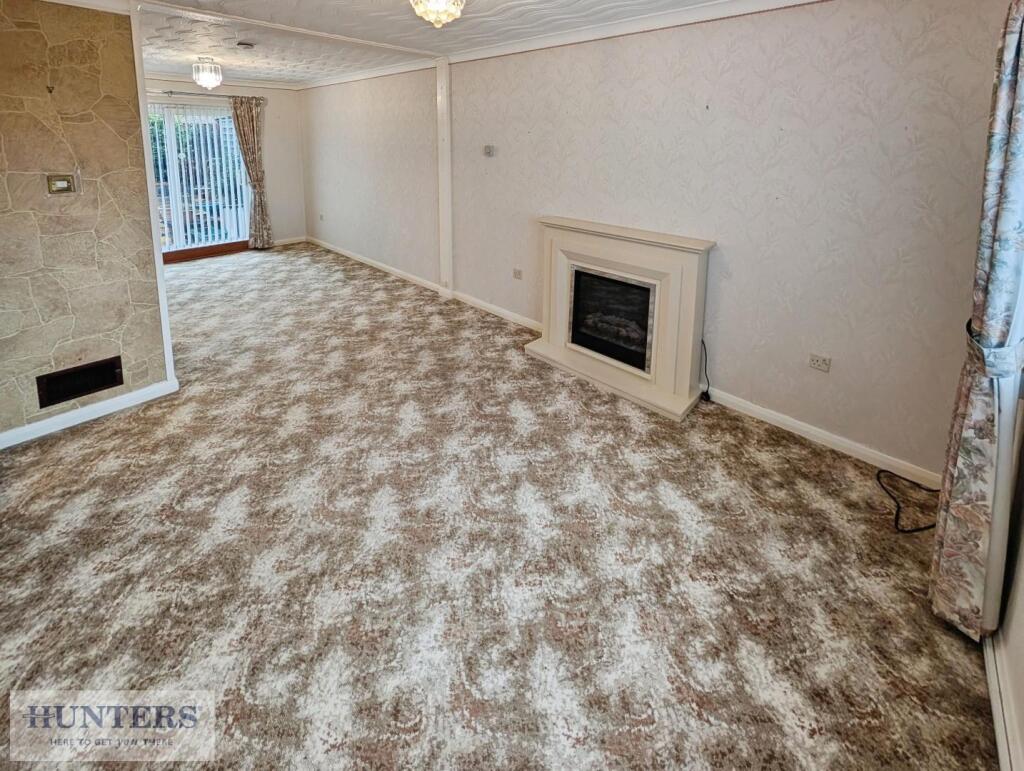 Lounge / Dining Room
