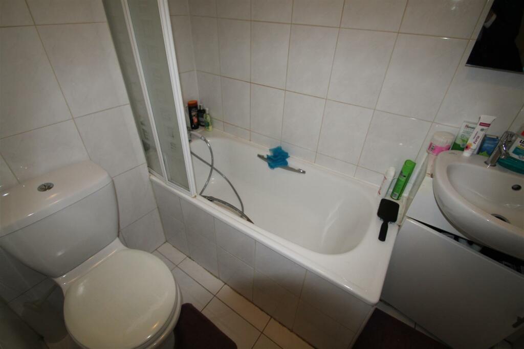 bathroom.JPG