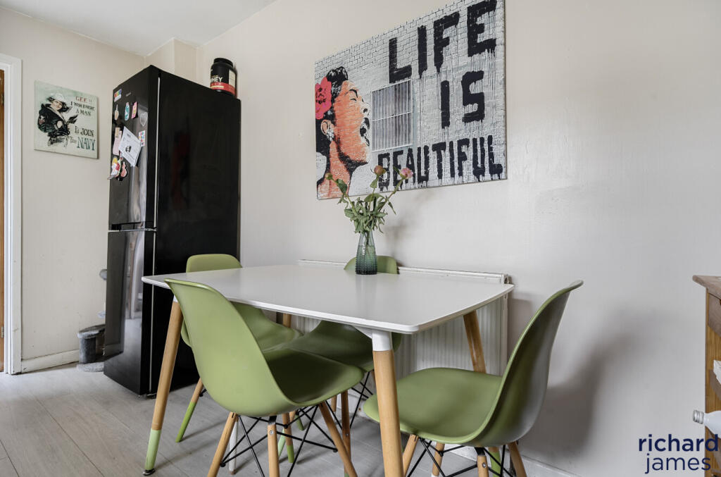 b7d93d31233148b9b60cdfc6da0cde40