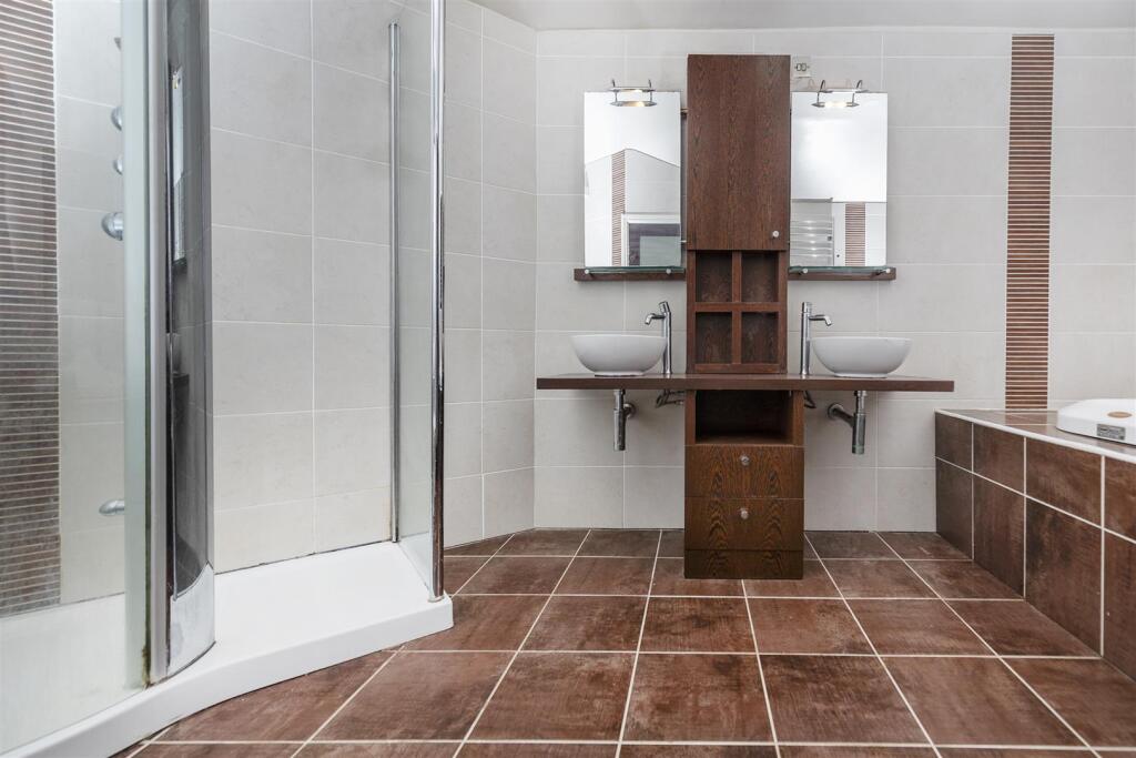 Bramleys Estate Agents - Hoults Lane - Greetland (