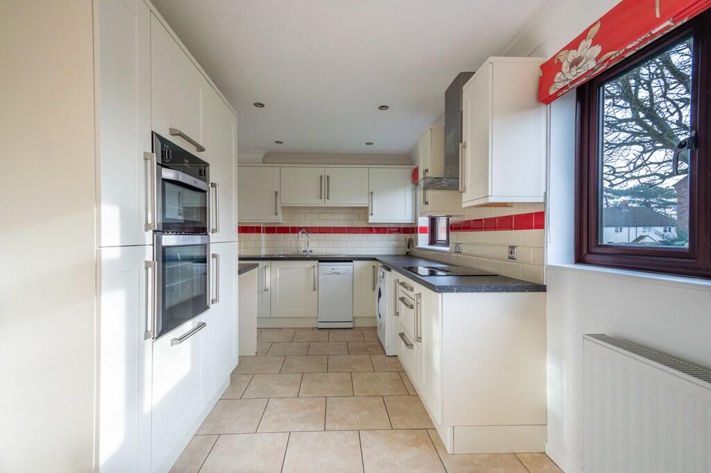 22 Icknield Close...