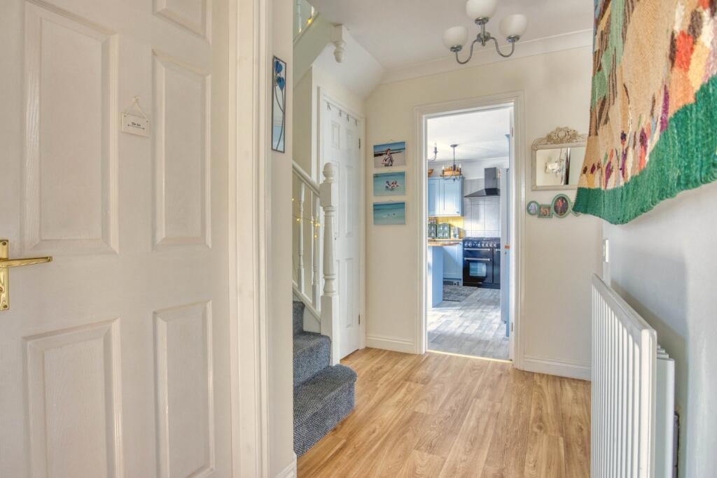 Ewemove Taunton - Graham Way (18)