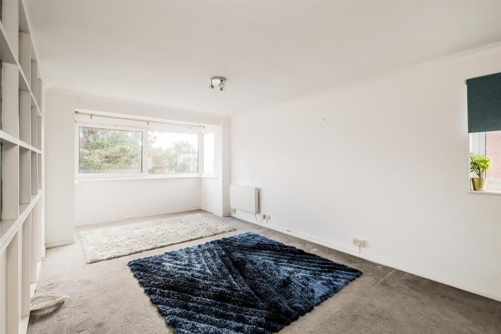 19 Trent Court ewb (2).jpg