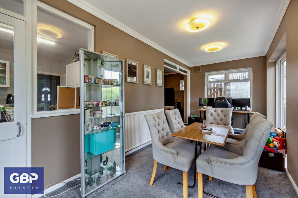 Kitchen / Breakfast room