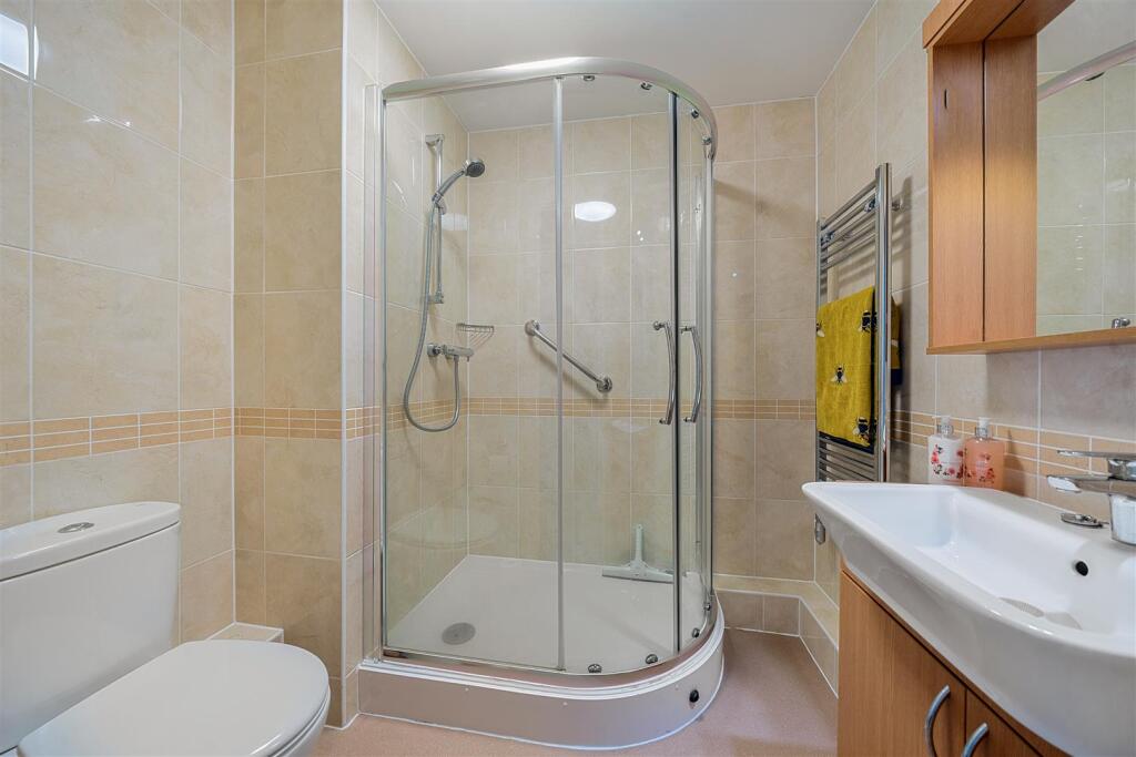 14-6823646c96f0c-1293533-ARW-14 .jpg