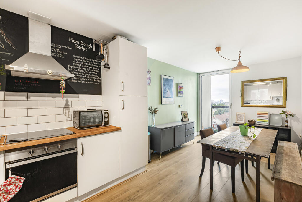 Reception/Kitchen