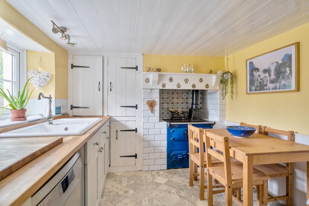 1375312-16-690b61c51566b