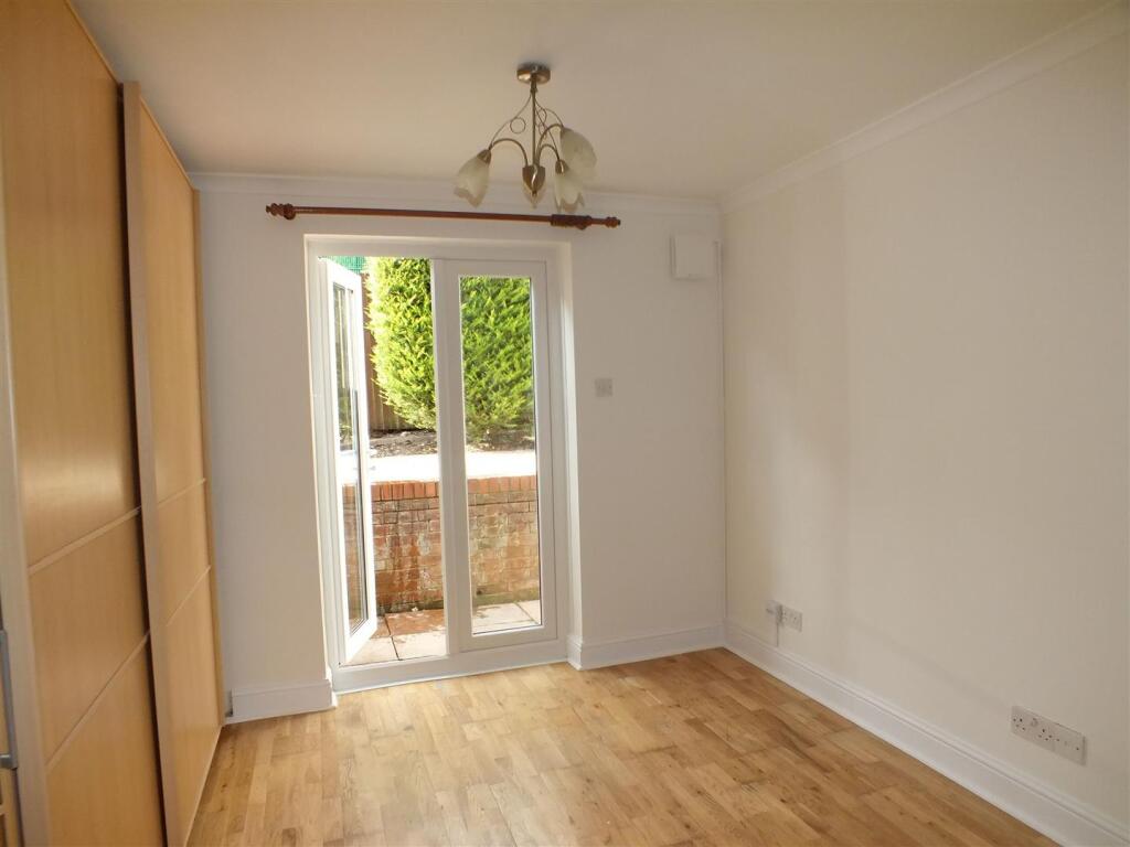 bedroom 2017.jpg